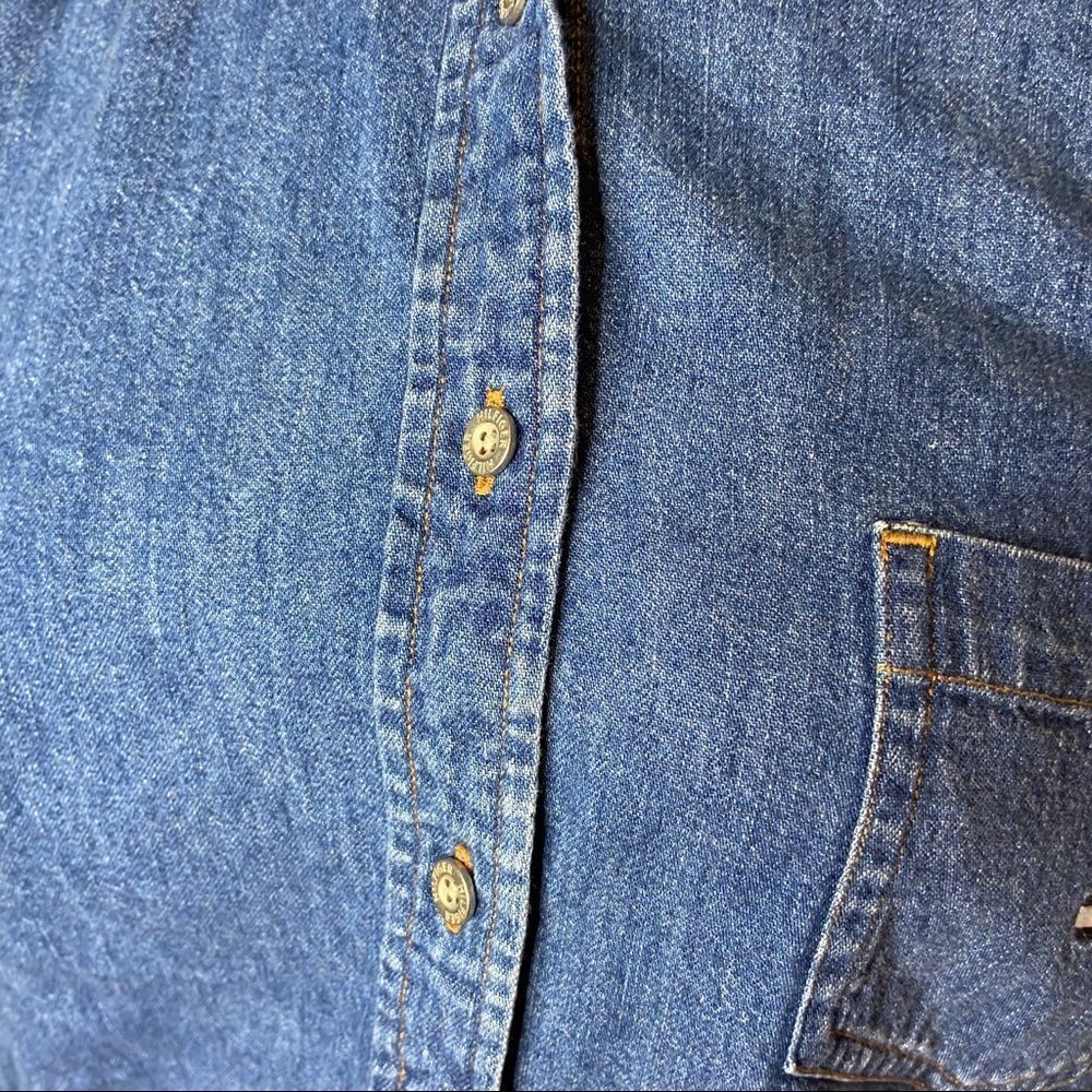 Tommy Hilfiger denim button up size small - Picture 3 of 8